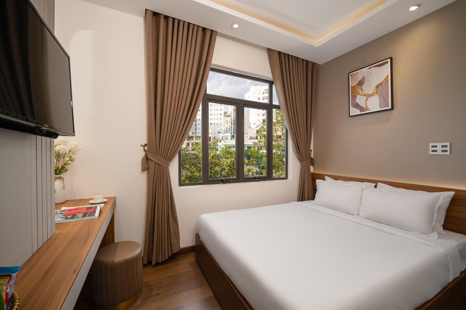 Duong Gia Hotel Dn By - Bay Luxury Danang Exterior photo