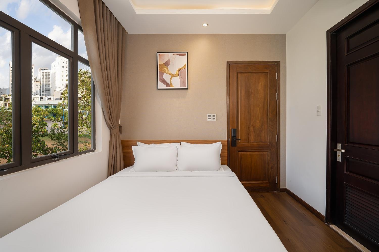 Duong Gia Hotel Dn By - Bay Luxury Danang Exterior photo